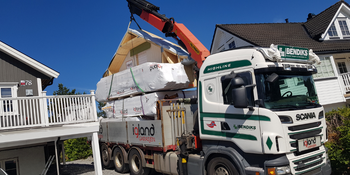 garasjeelementer levert hjemme hos kunde fra Igland Garasjen
