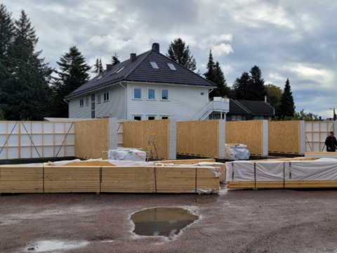 Velg mellom materialpakke, prekutt, element eller ferdig montert