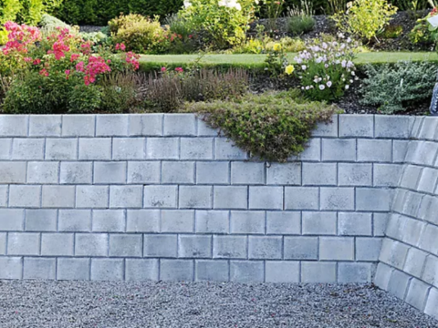 Slik bygger du støttemur