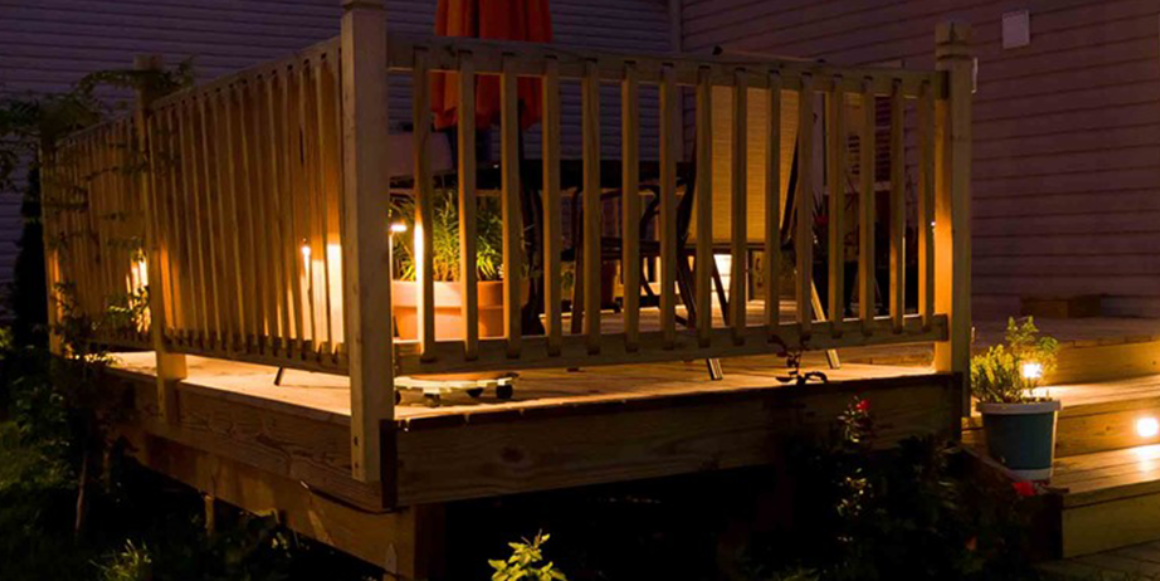 For at terrassen skal stå støtt, må du vite hvordan du lager fundament til terrassen. Les mer!