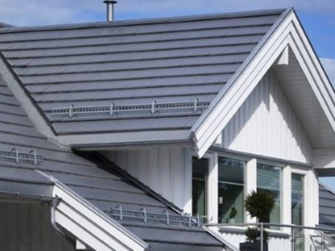 Steg 4 Taket bør sjekkes hver vår og høst. Vi i Montér tilbyr gratis taksjekk. Følg sjekklisten og vurder tilstanden til taket ditt.