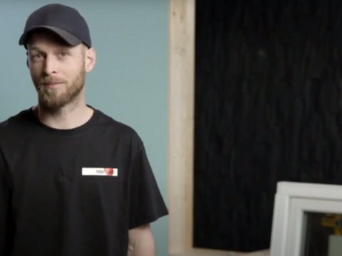 Montér viser deg hvordan du monterer et nytt vindu på en sikker måte. Se vår gjør-det-selv video og få våre beste tips!