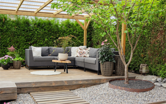 Dekorstein på uteplassen Ønsker du å forvandle hagen din med et dekorativt og vedlikeholdsfritt element? Hos oss finner du et bredt utvalg av dekorstein i ulike former og farger, som vil gi hagen din et ekstra løft. Se hvordan du legger og vedlikeholder dekorstein på egenhånd.