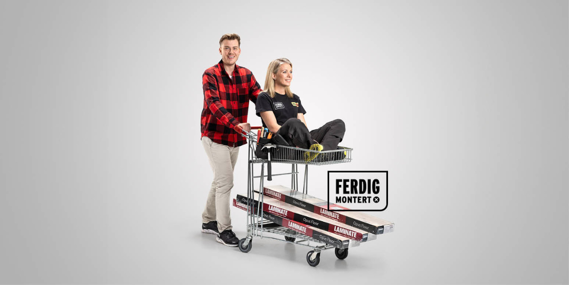 håndverker med gulv levert som ferdig montert