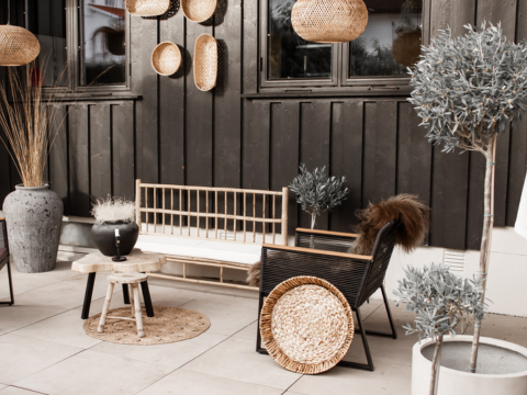 Uteplass med heller som terrasse Uteplass med heller som terrasse