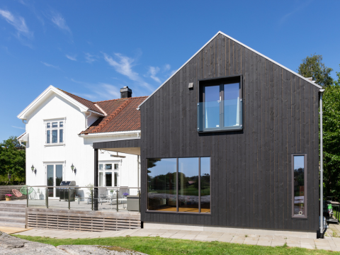 Hus med stående kledning fra Bergene Holm