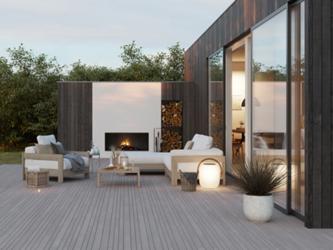 Slik bygger du terrasse Å bygge terrasse eller platting kan de fleste klare fint selv. I dette byggeprosjektet guider vi deg gjennom hele prosessen - fra ramme til vedlikehold av den ferdige plattingen!