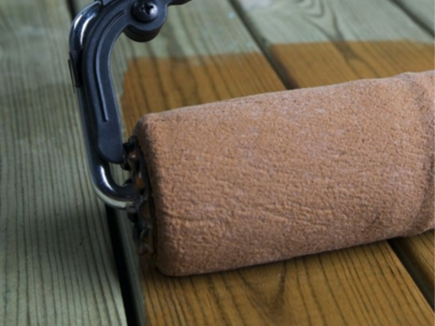 Vedlikehold og gjenbruk Vi ønsker at produktene du kjøper hos oss, og prosjektene du går i gang med, skal vare lenge. Da er det viktig å gi riktig pleie, beskyttelse og rengjøring. Se våre tips til vedlikehold og rengjøring!