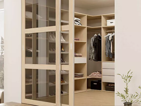 garderobeskap med transparente glass garderobeskap med transparente glass